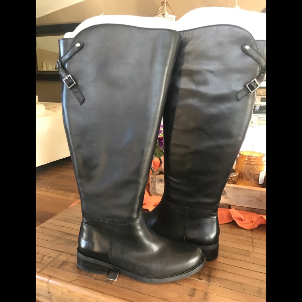 BNIB ~ Vince Camuto black boots 6.5